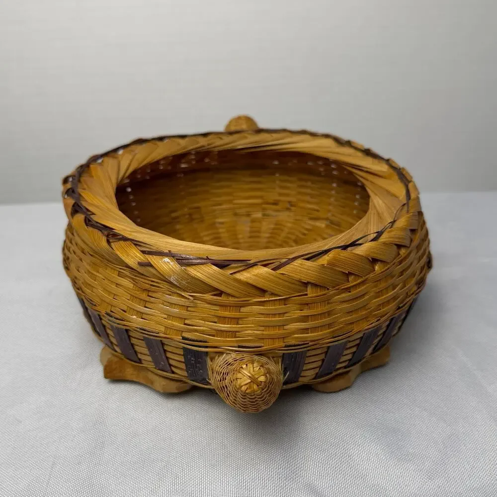 VTG Woven Bamboo Rattan Figural Turtle Basket Carved Wood Feet 10